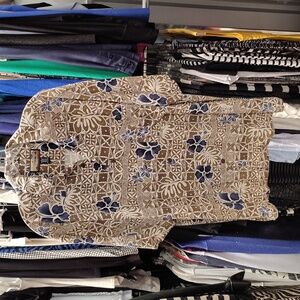 Floral Patterned Button-Up Shirt